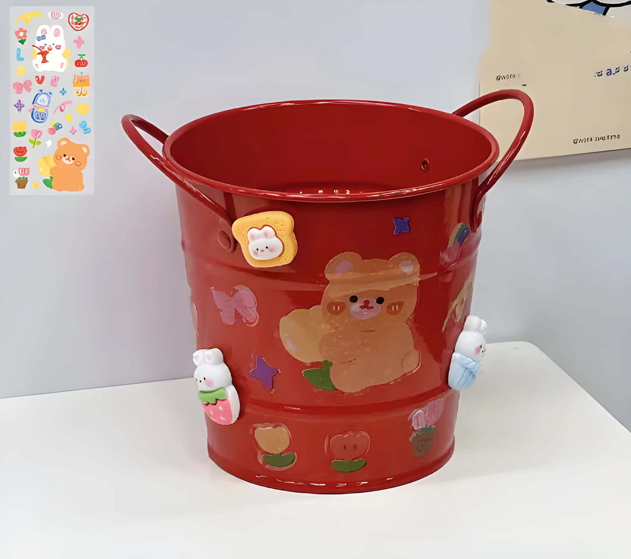 Round creative iron art metal pen holder in pink, green, red, white, and yellow colour options.