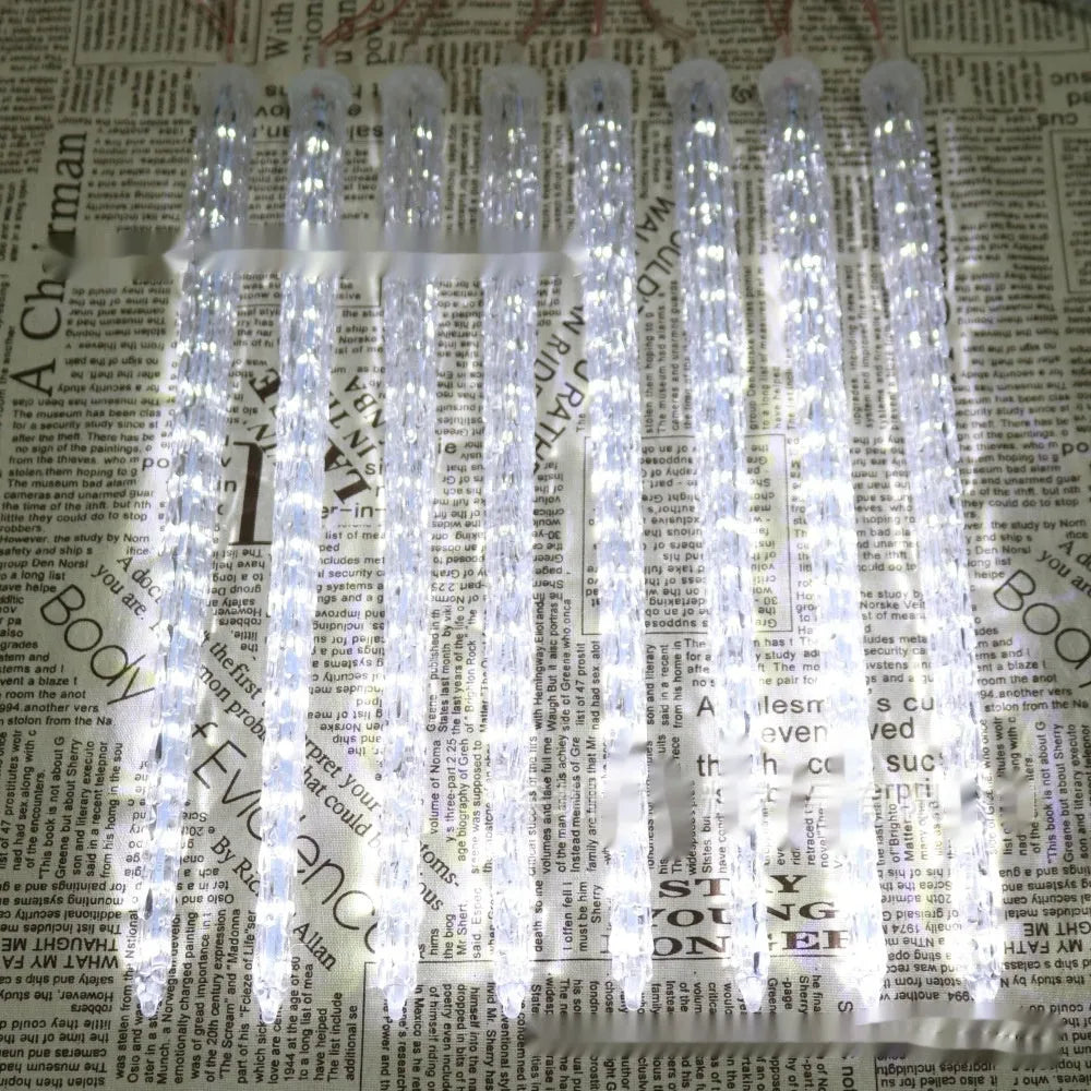 Solar-powered ice cone shaped meteor shower LED decorative lights with flower-shaped plastic construction