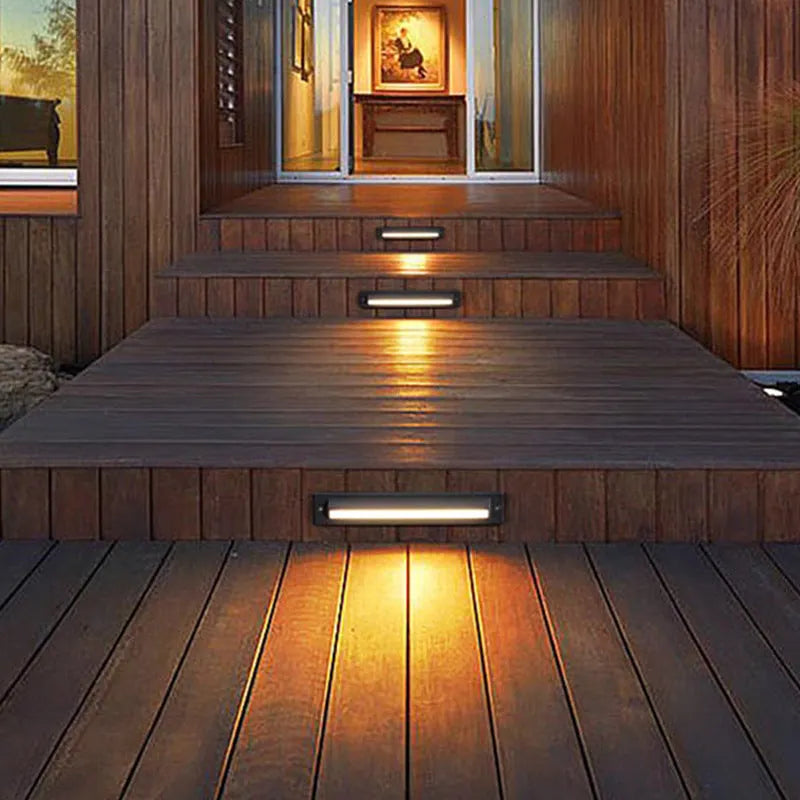 Black LED step lamp with aluminium shell, IP65 waterproof, for outdoor stairs and corridors