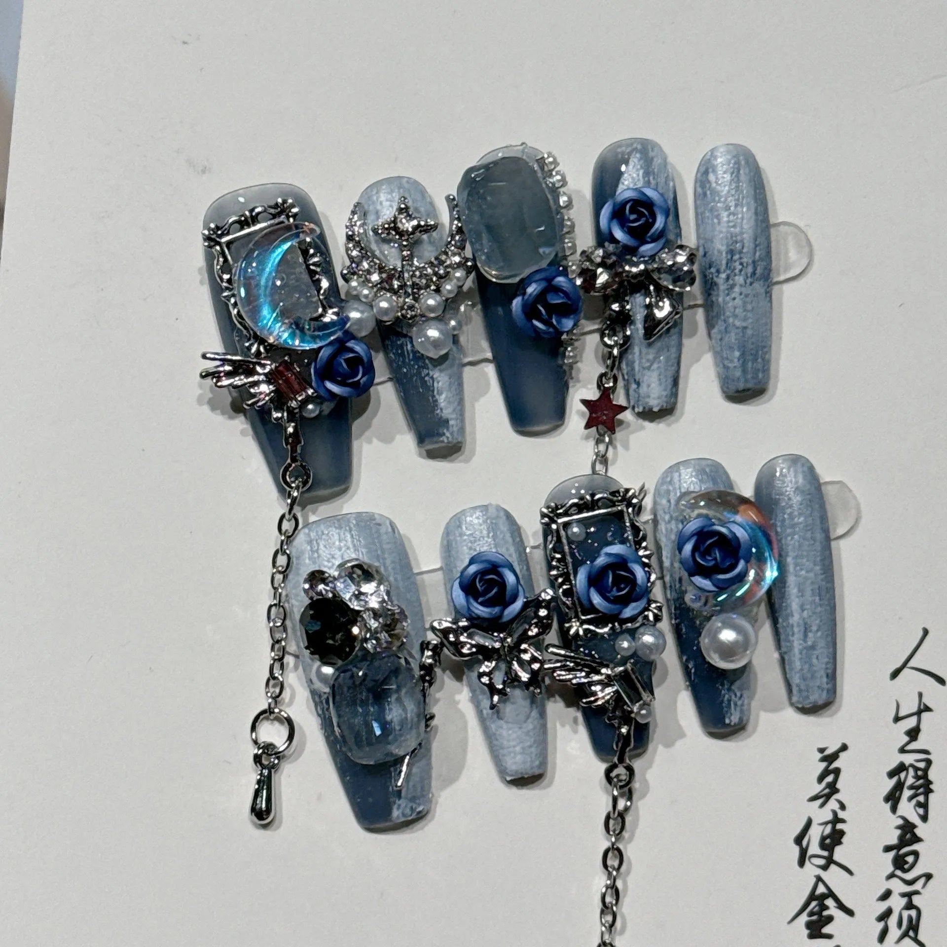 Blue floral nail armour suit with rose and tulip pattern for wearable manicure decoration