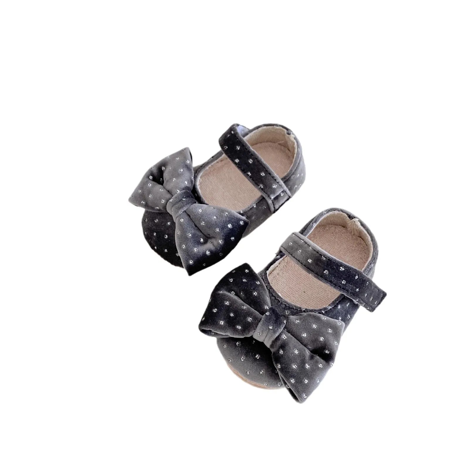 Baby girl toddler shoes with big bow and dots pattern rubber sole low top in black size M