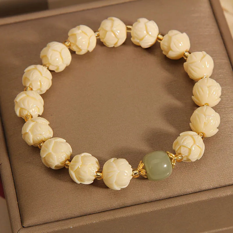 Buxus microphylla lotus bead bracelet for women with Hetian jade and flower-shaped simple design