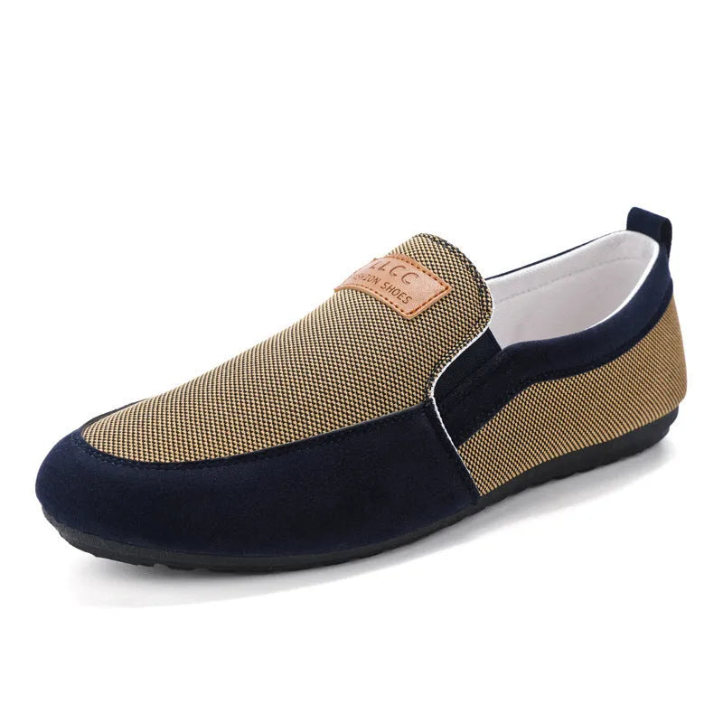 Men's grey and khaki canvas board shoes with round toe and rubber sole.
