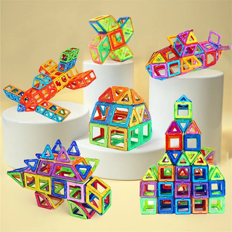 Magnetic building blocks set with ABS plastic pieces for children's construction play