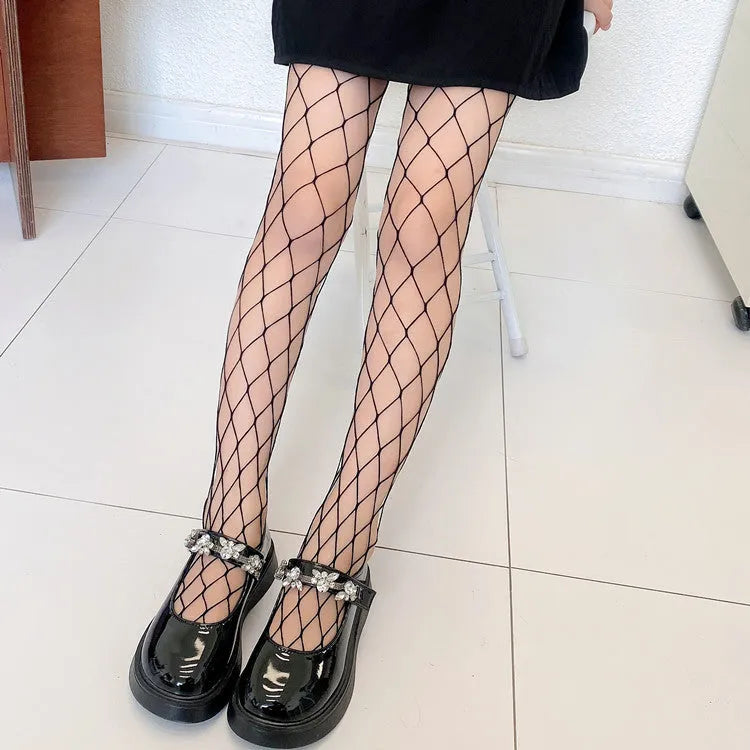 Women's mesh stockings in large, medium and small patterns in black and white colours