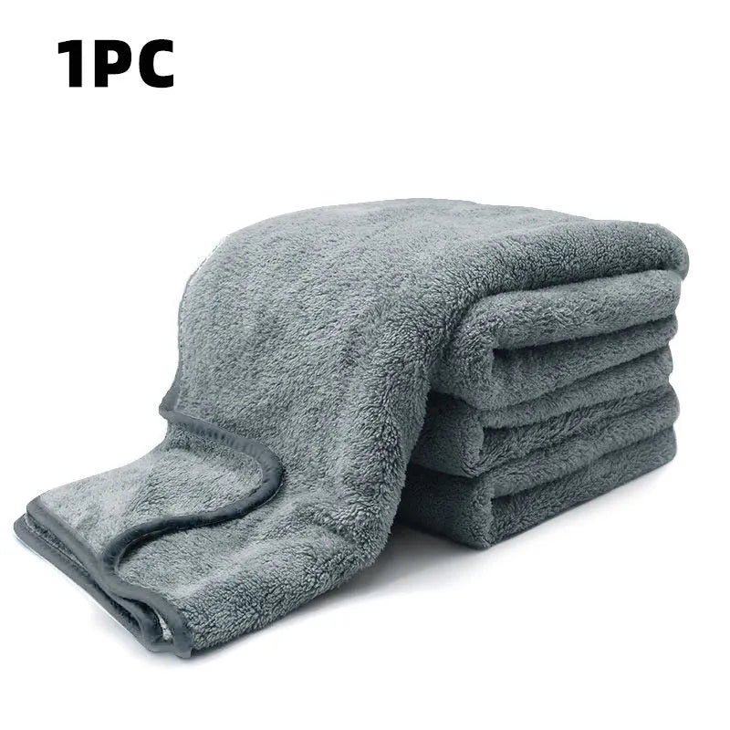 Microfiber car wash and detailing towel shown in three size options: 75x35cm, 60x40cm, and 100x40cm.
