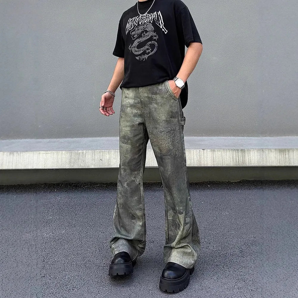 Men's straight-leg jeans with retro digital camouflage pattern and mid-waist design