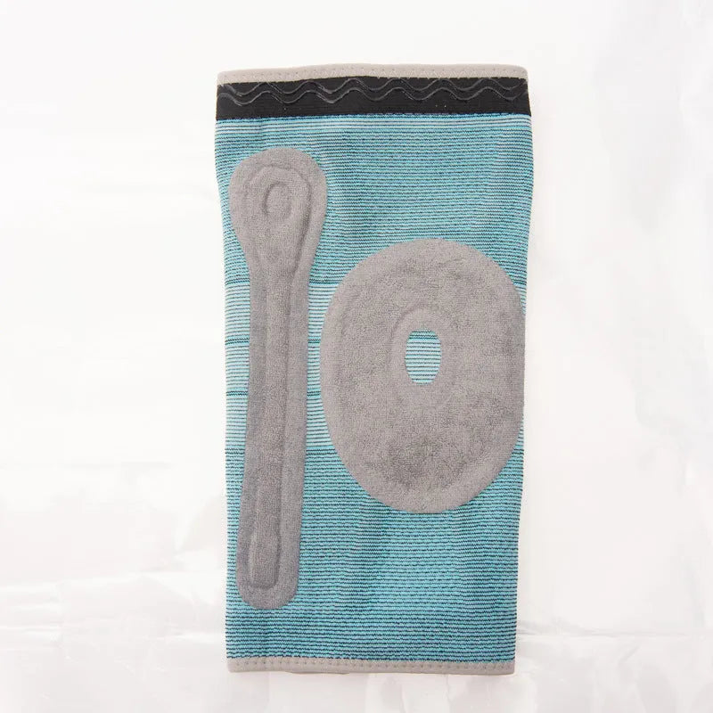 Sky blue silicone and elastic fibre knee pads for basketball and running sports