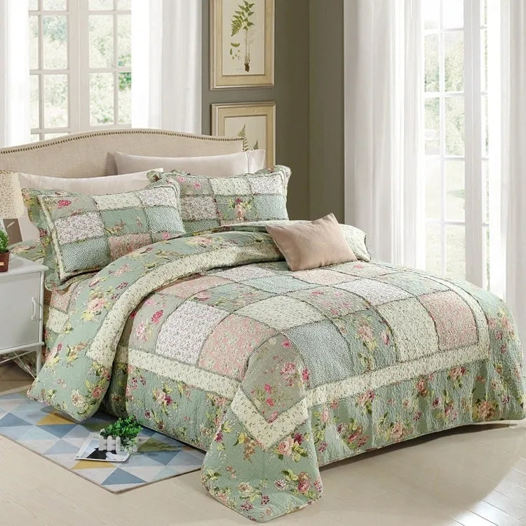 Pure cotton bedspread-style three-piece bedding set with quilted texture in various colour options