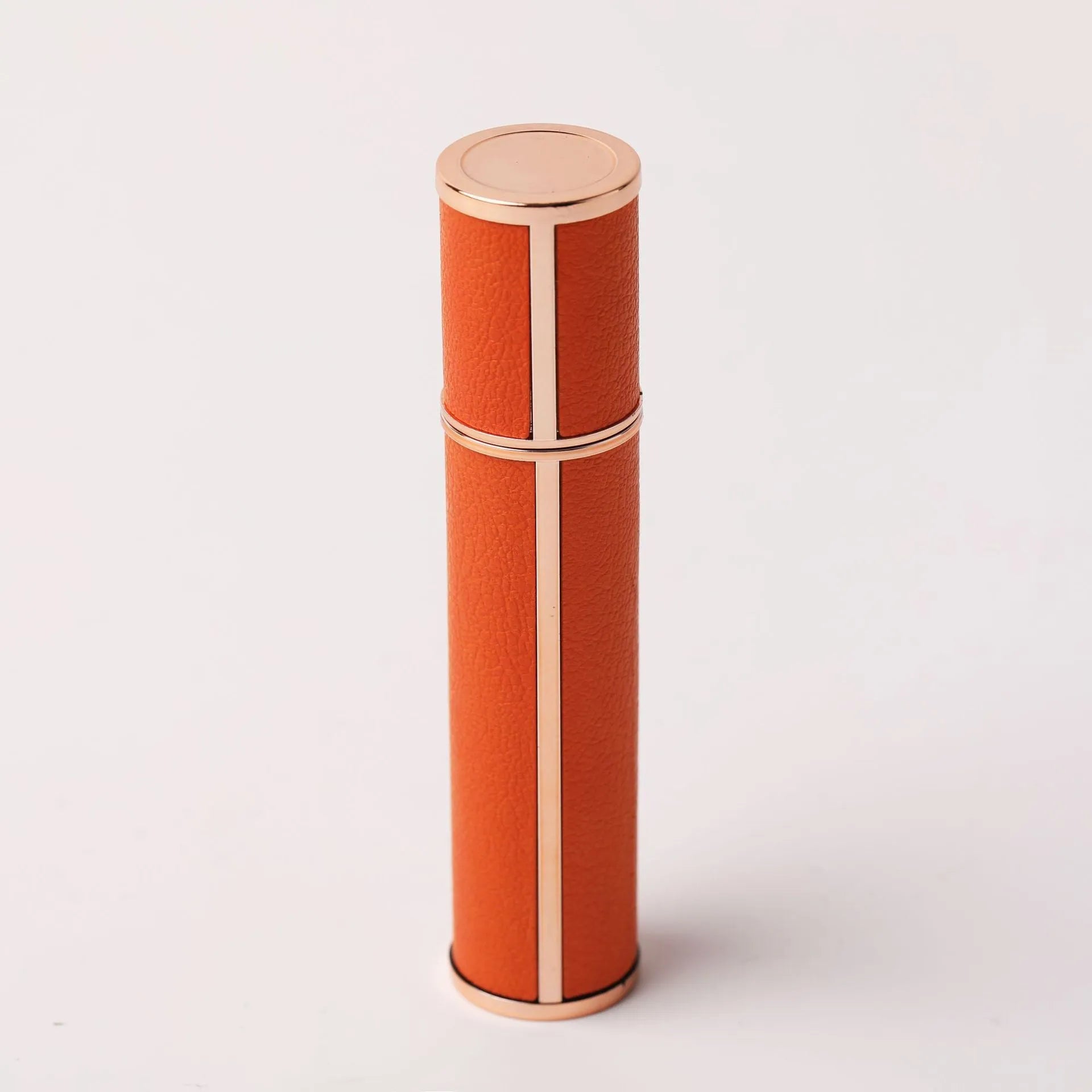 10ml PP perfume subpackaging spray bottle with atomization nozzle and removable lambskin cover, available in multiple colours