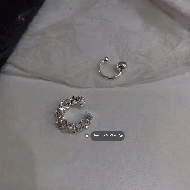 Geometric irregular frosty ear clip earrings with double fastening in alloy material