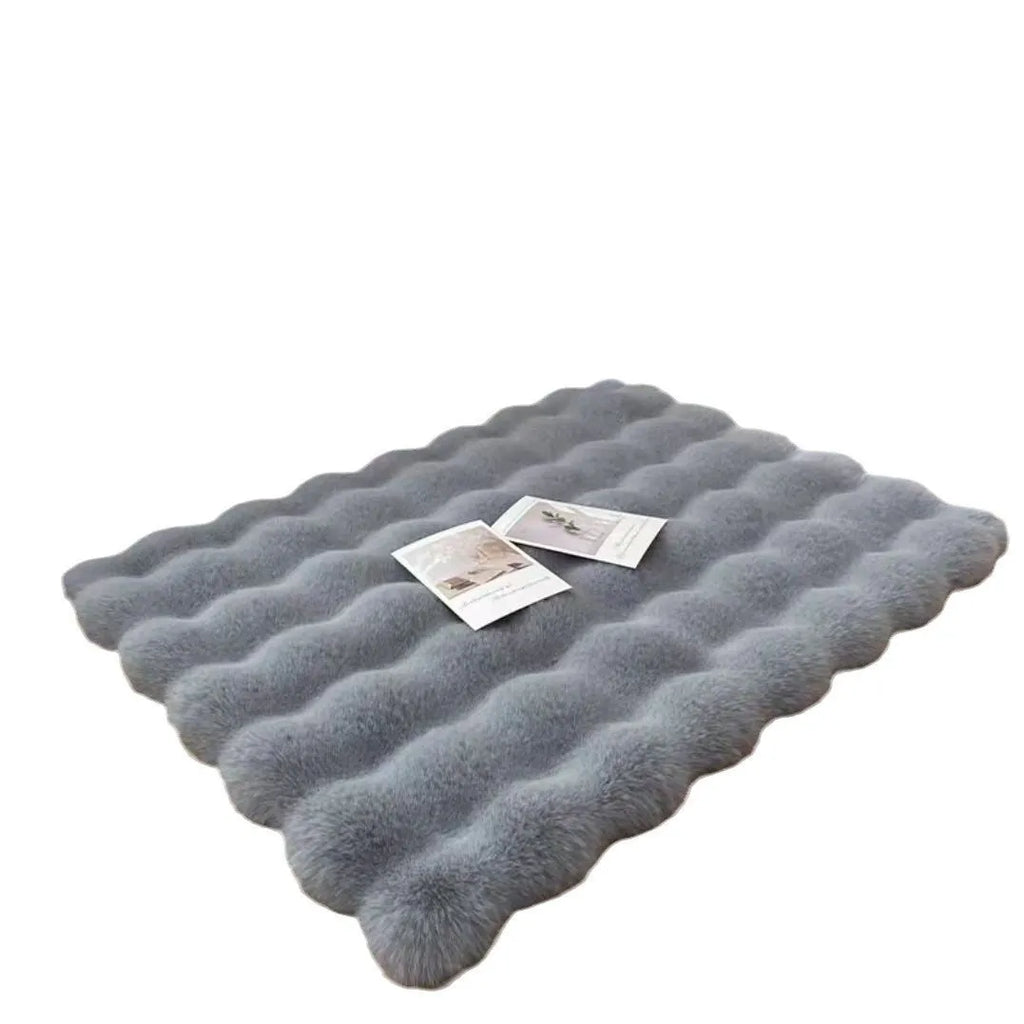 Plush cat and dog sleeping pad in grey or yellow, rectangular pet cushion, available in four sizes from 30x40cm to 70x90cm.