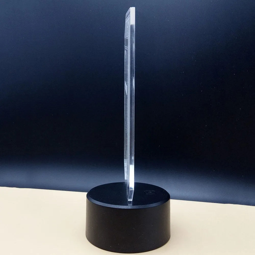 3D brain-shaped acrylic LED desk lamp with colour changing lights and remote control