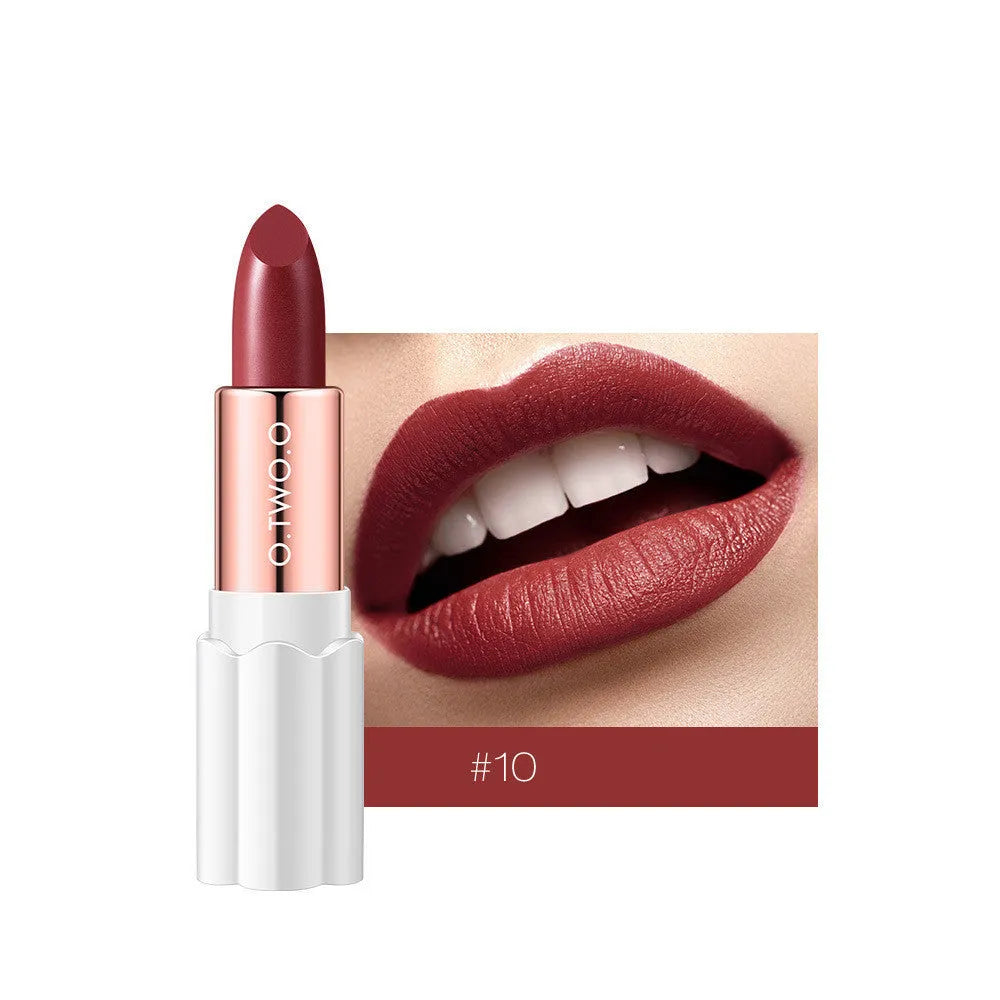 Matte plum lip gloss in shade with moisturising formula and smooth wand applicator