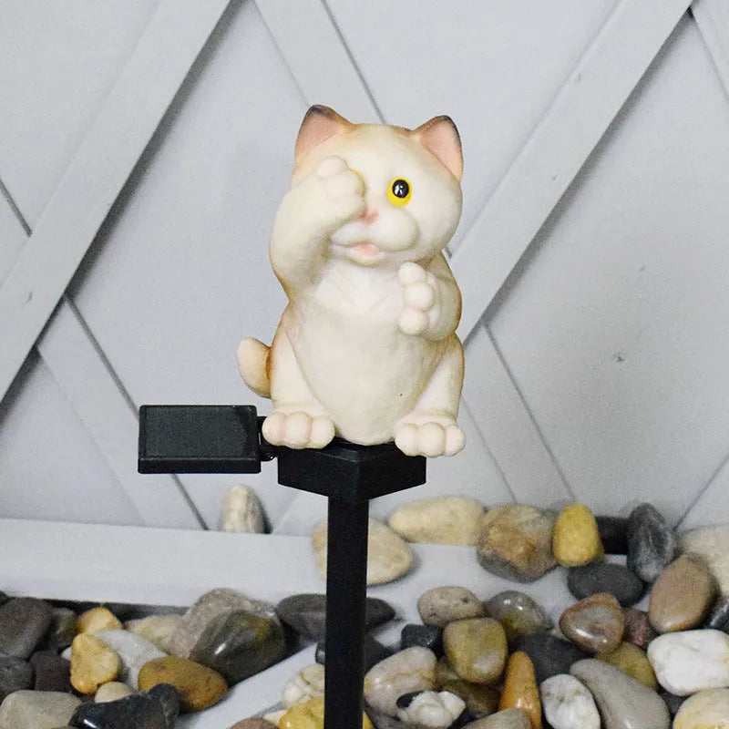 Brown resin cat solar lawn light for garden pathway illumination