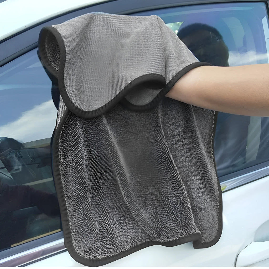 Grey microfiber car wash towel measuring 40x40cm for automotive cleaning and drying