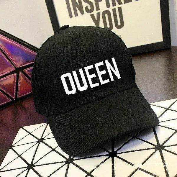 Printed baseball cap with adjustable strap in Black KING colour for everyday wear