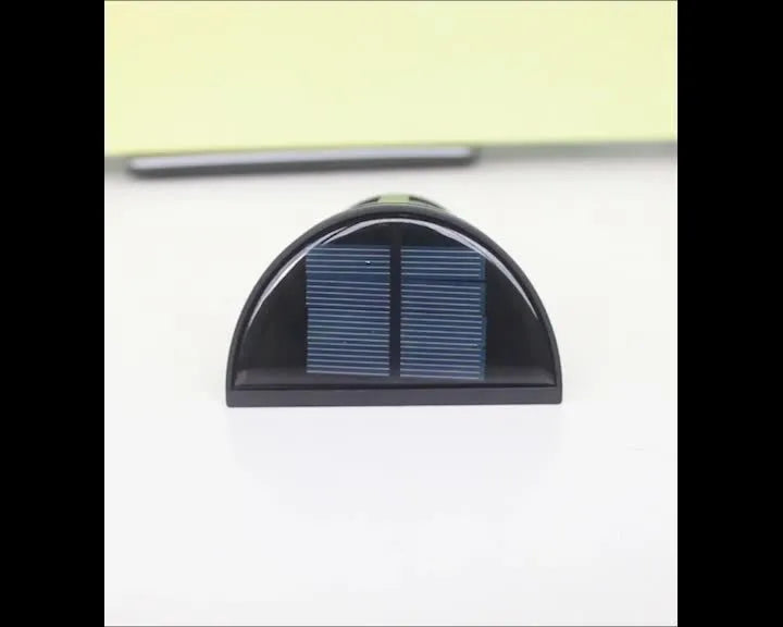 Solar-powered outdoor wall lamp with 6 LEDs for garden and pathway lighting