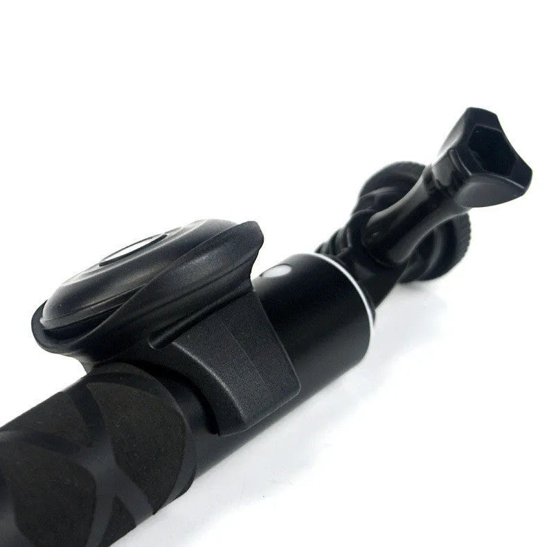 Black Snap Bluetooth remote control for smartphone selfies and video recording.
