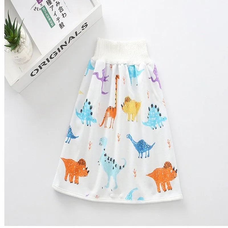 Pure cotton baby diaper skirt in dinosaur print, small size 0-4 years, with button fastening