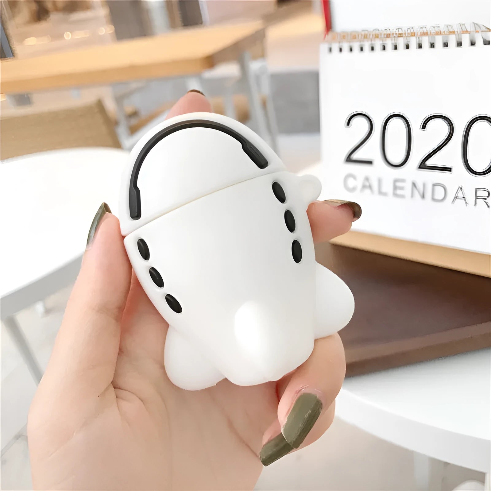Airplane cartoon design silicone flip protective case with hook for Apple AirPods 1 and 2 generation