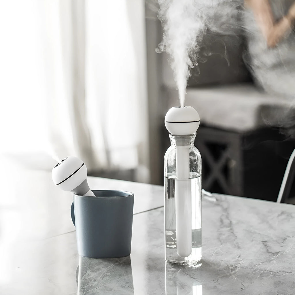 Column-shaped USB ultrasonic humidifier with 1-litre tank for small rooms under 10 square metres