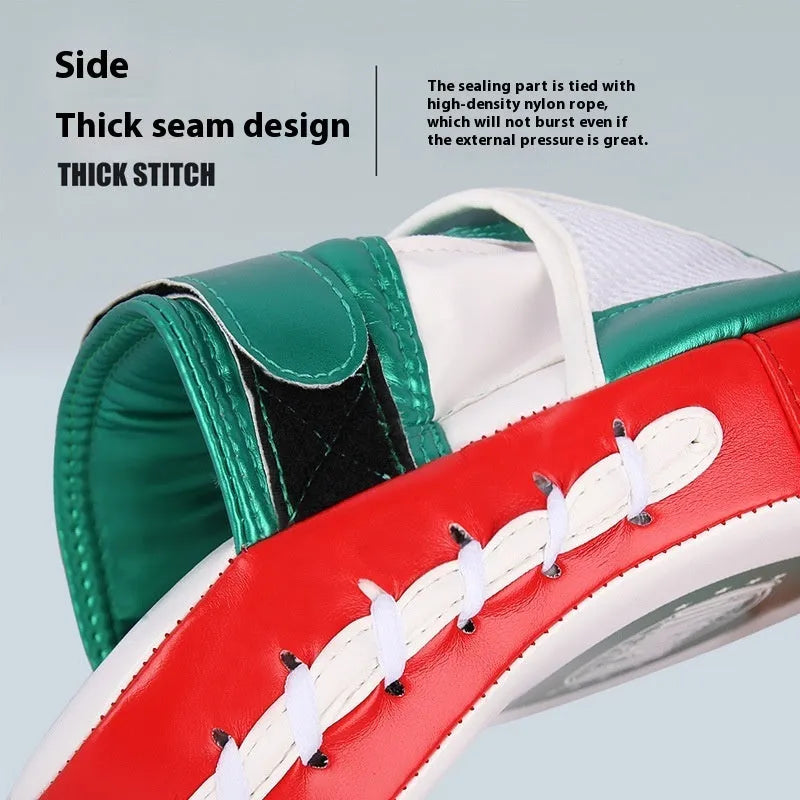 Vertical gold and green PU baffle target for boxer and sanda punch and kick training.