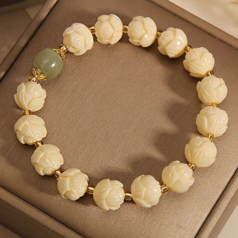 Buxus microphylla lotus bead bracelet for women with Hetian jade and flower-shaped simple design