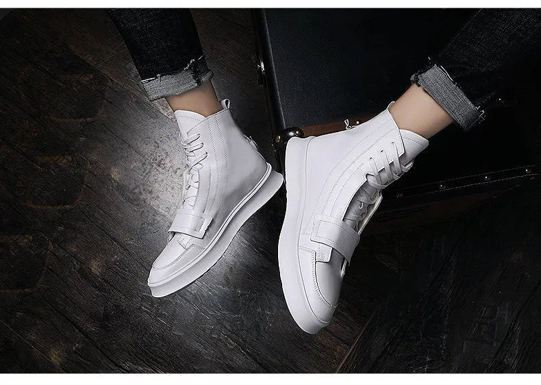 Men's black and white PU leather ankle boots in high-top sneaker style for winter.