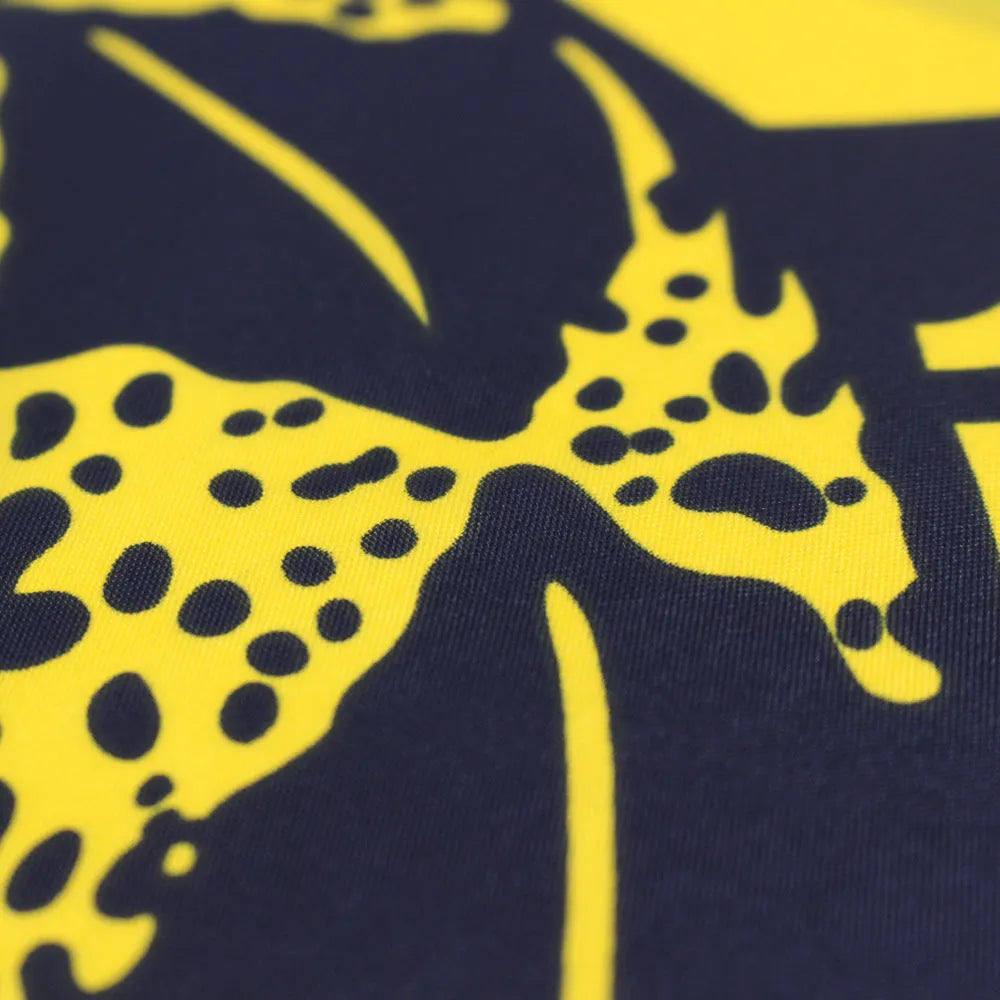 Yellow screen-printed polyester garden decoration flag measuring 90 x 150cm