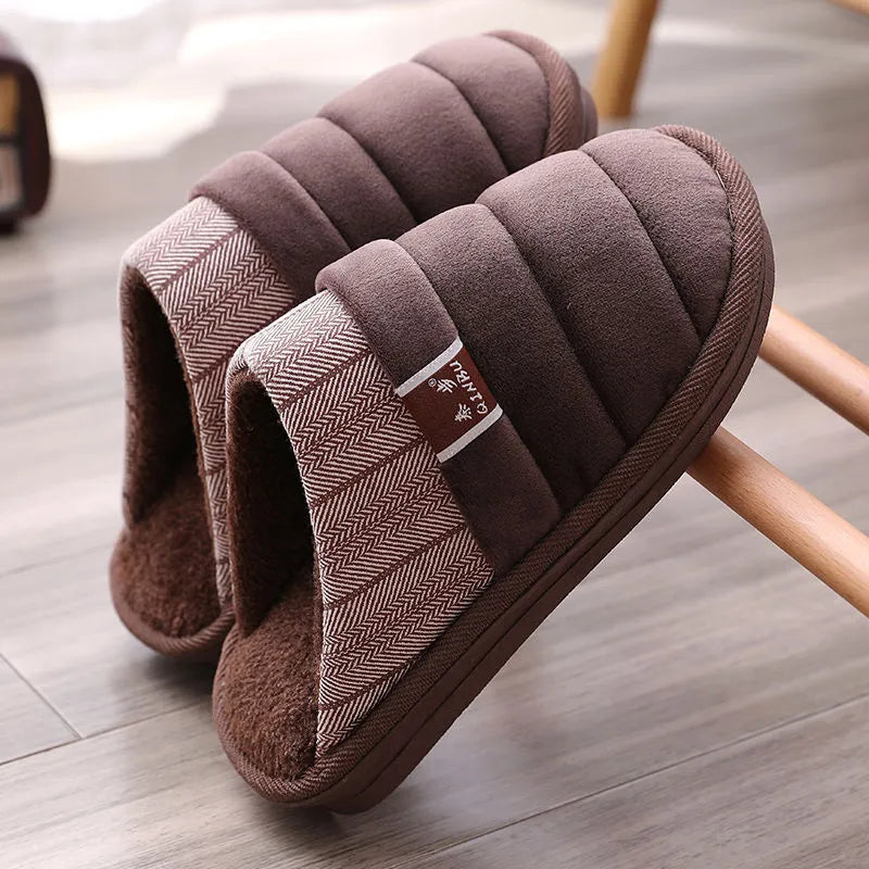 Unisex indoor winter slippers with plush insole and rubber outsole in coffee and grey colours