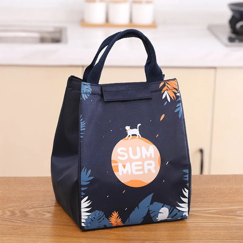 Insulated lunch box set with carrying bag in Oxford cloth, designed for office workers