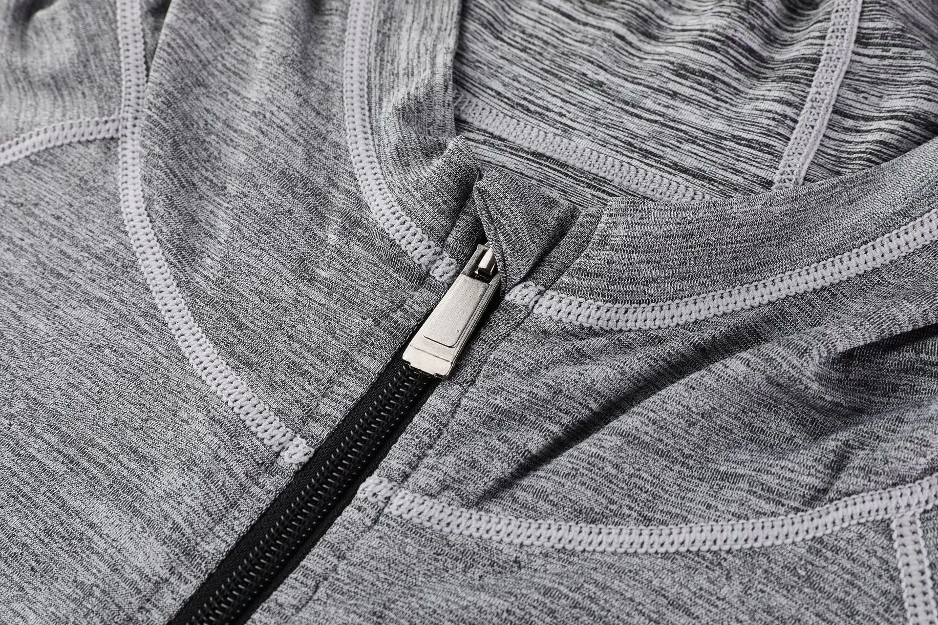 Mens hooded long sleeve running tights in plain colour for autumn training