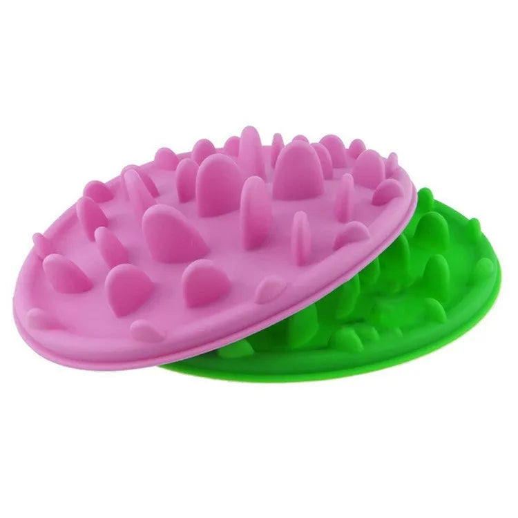 Silicone pet slow food bowl in blue colour anti-choke design for dogs