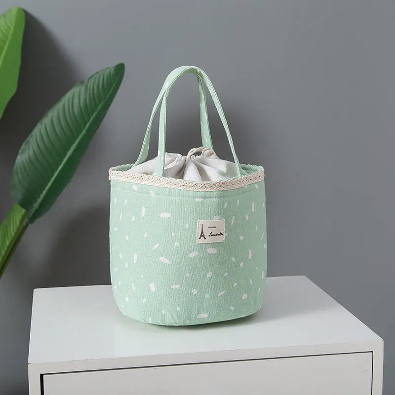 Insulated lunch box set with carrying bag in Oxford cloth, designed for office workers