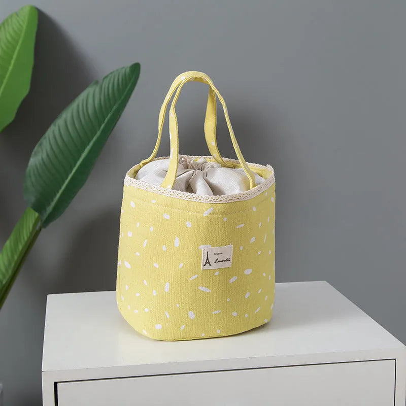 Insulated lunch box set with carrying bag in Oxford cloth, designed for office workers