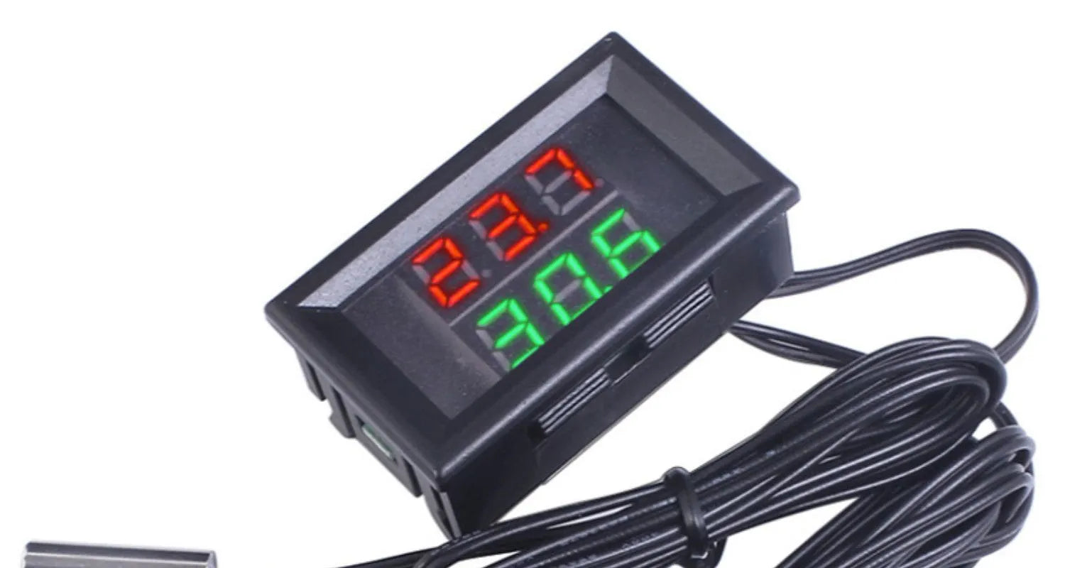 Dual display digital thermometer with NTC10K waterproof probe and 0.28 inch LED display, 48x29x22mm