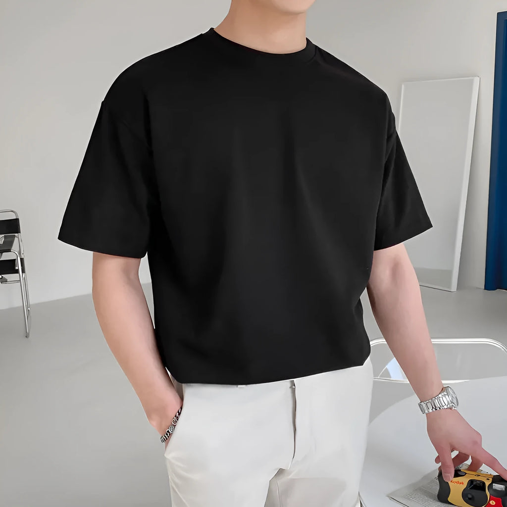 Men's loose solid colour short sleeve T-shirt with round neck and drop shoulder, thin cotton, available in five colours