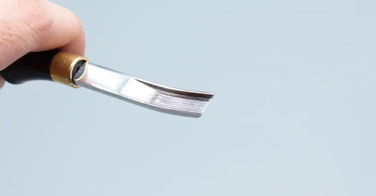 Leather wide shovel edge thinning knife for professional barber texturising