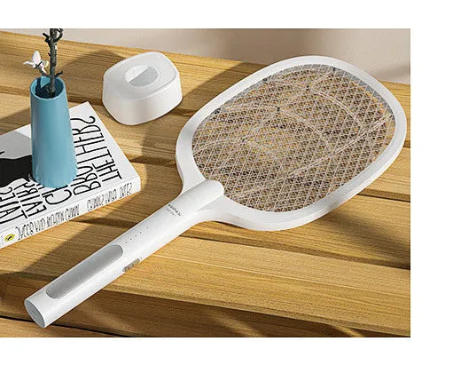 USB rechargeable electric mosquito swatter with 3000V grid and nickel-zinc iron outer net
