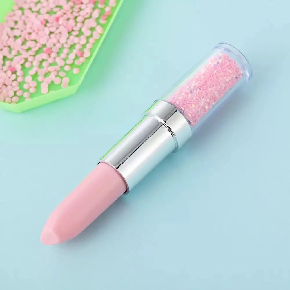 Green plastic point drill pen for 5D diamond painting and cross stitch diamond embroidery.