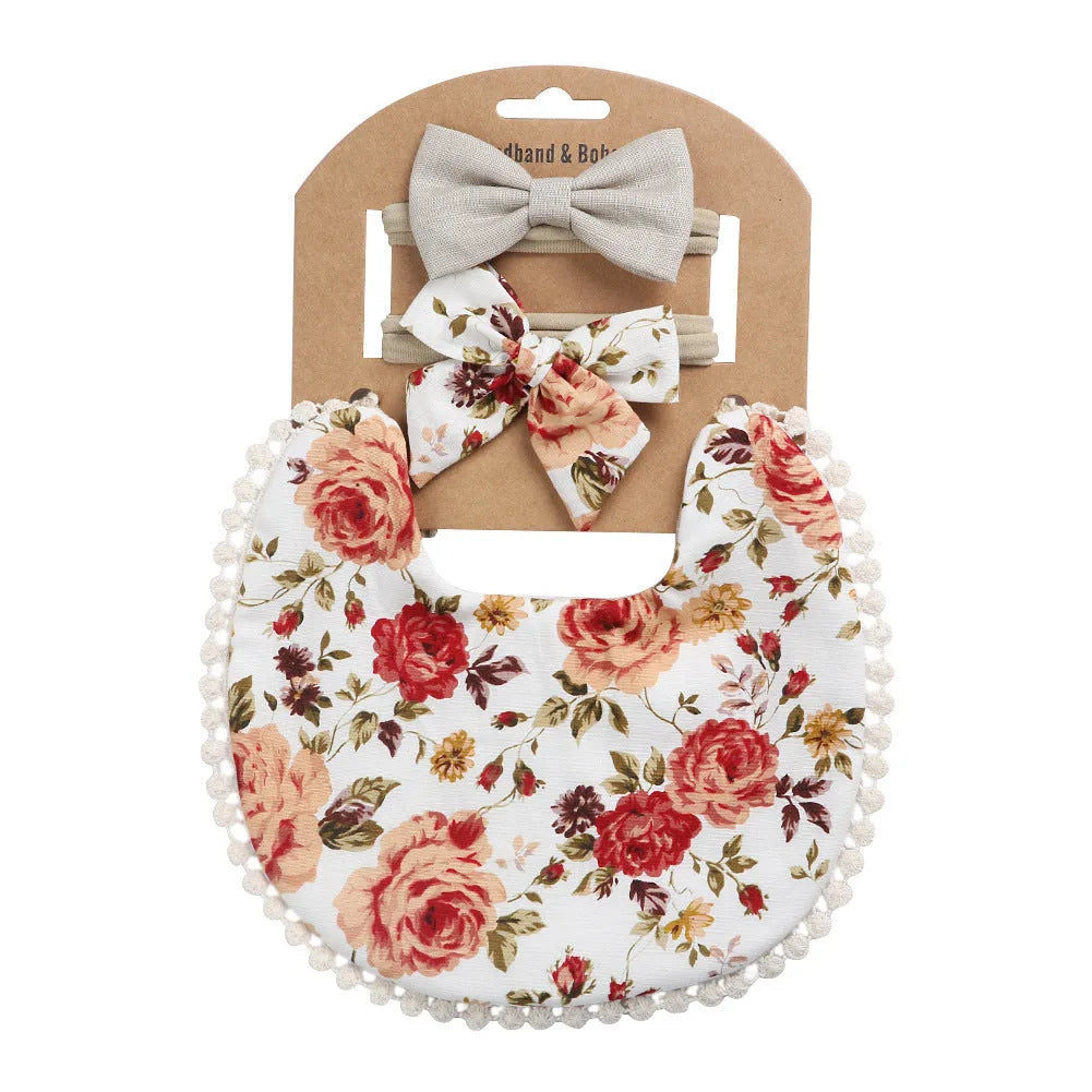 Linen cotton double-sided baby bib in solid colour with printed pattern, neutral design for boys and girls