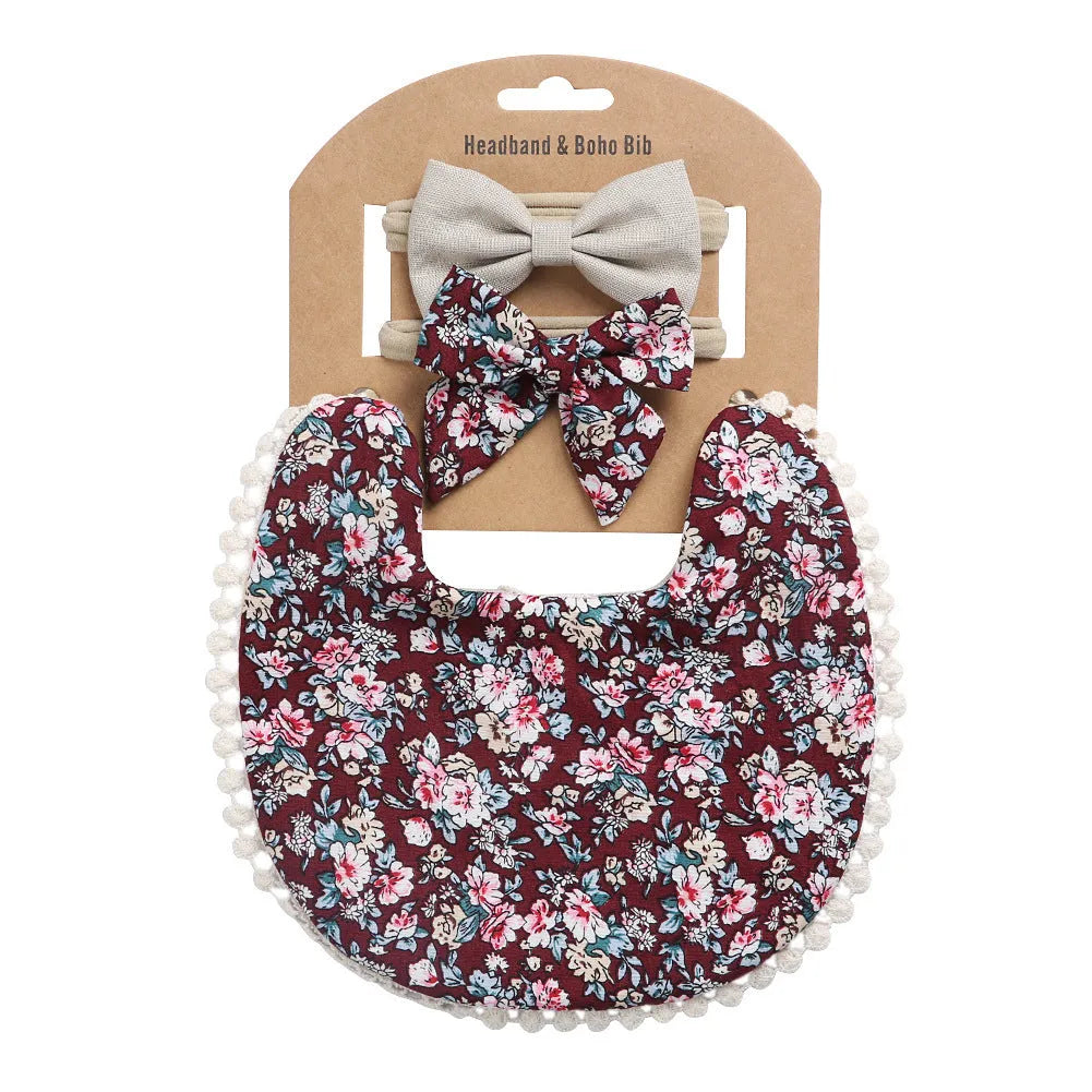 Linen cotton double-sided baby bib in solid colour with printed pattern, neutral design for boys and girls