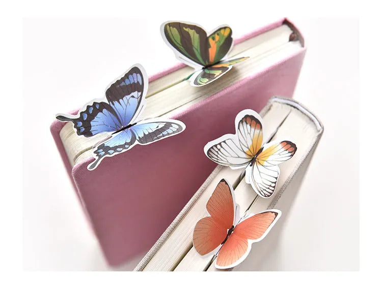 Butterfly-shaped paper bookmark in Japanese and South Korean cute design style measuring 13.5cm by 5.5cm
