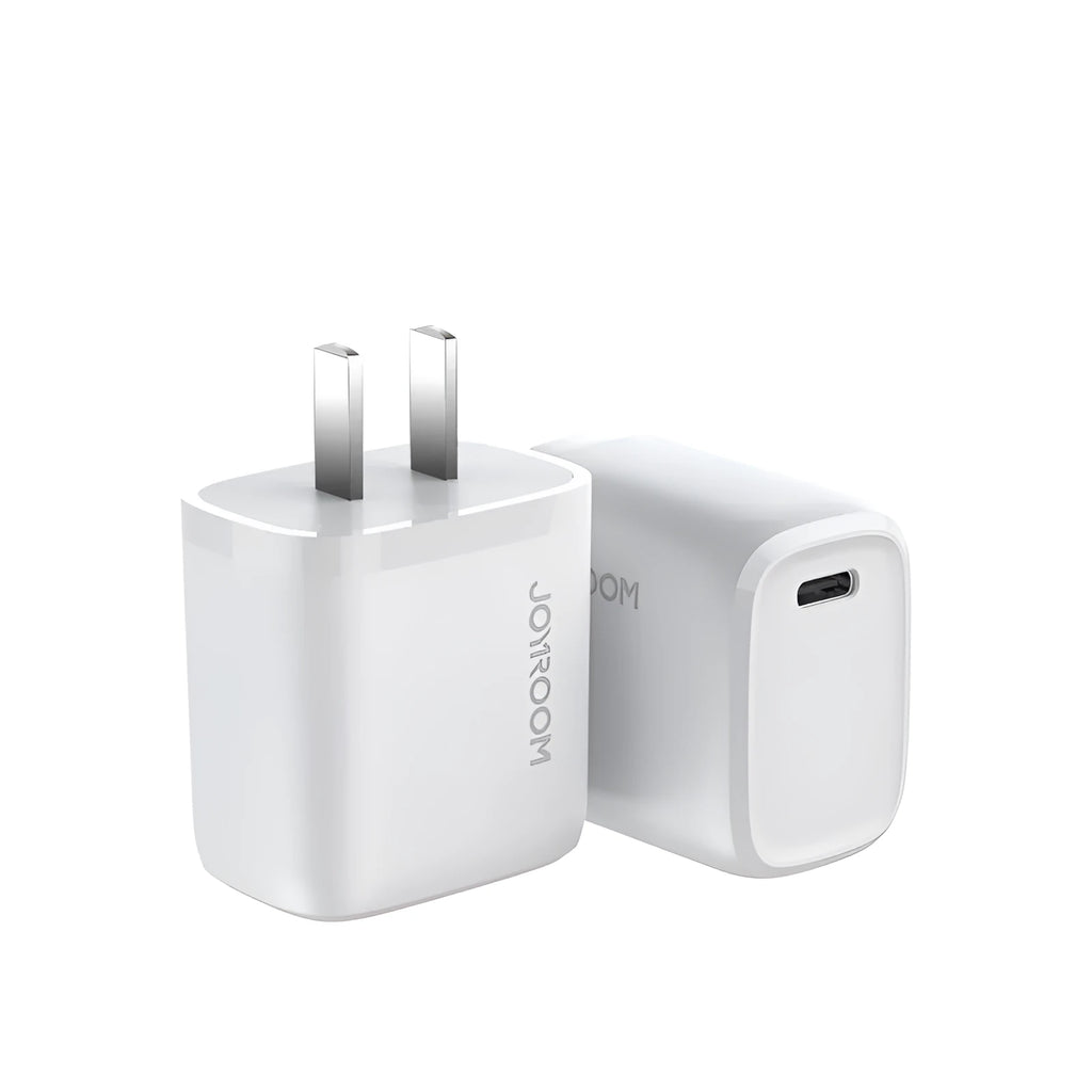 Black USB Type-C travel charger for Android phones with fast charge PD interface