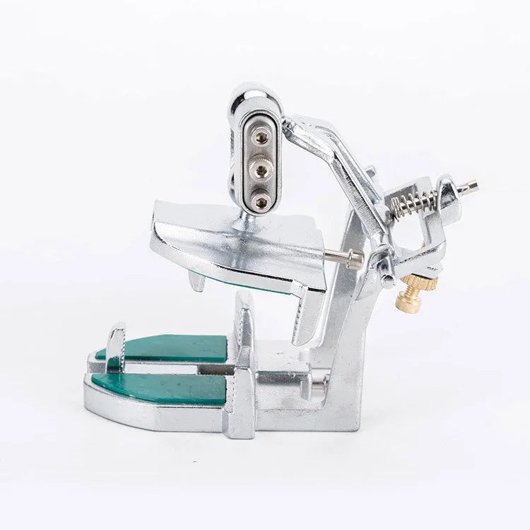 Korean dental articulator with three adjustable points and incisal pin for jaw movement simulation