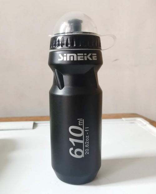 610ml PVC bicycle water bottle in red, green, and black colours for cycling and sports