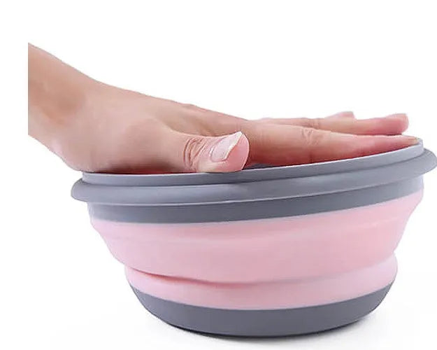 Red folding pet bowl with hanging loop, 19 cm, made from PP and TPR materials