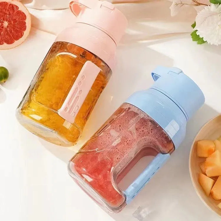 Portable electric juicer blender with 1500ml capacity in emerald green colour, showing USB charging port and double handles.