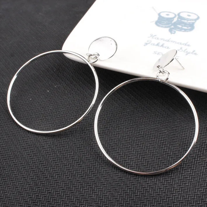 Simple style temperament large circle earrings in gold and silver with geometric diamond processing alloy finish